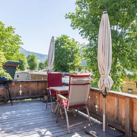 - Direkt Am 5 Sterne Aufenfeld Im Zillertal Mit Hallenbad Und Sauna