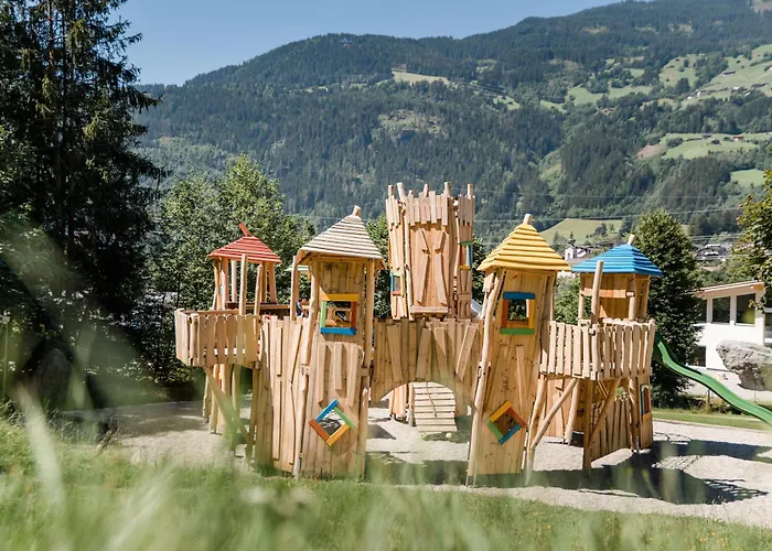 - Direkt Am 5 Sterne Aufenfeld Im Zillertal Mit Hallenbad Und Sauna Nyaraló *