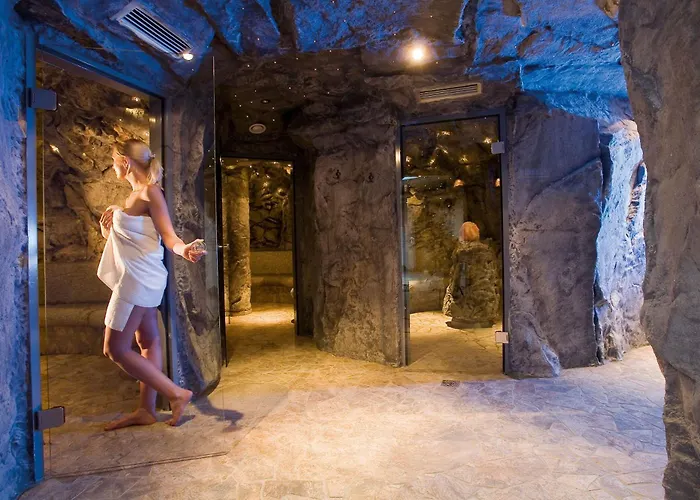 - Direkt Am 5 Sterne Aufenfeld Im Zillertal Mit Hallenbad Und Sauna *