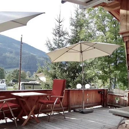 - Direkt Am 5 Sterne Aufenfeld Im Zillertal Mit Hallenbad Und Sauna Feriehus *